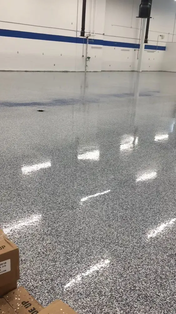 Commercial epoxy flake flooring